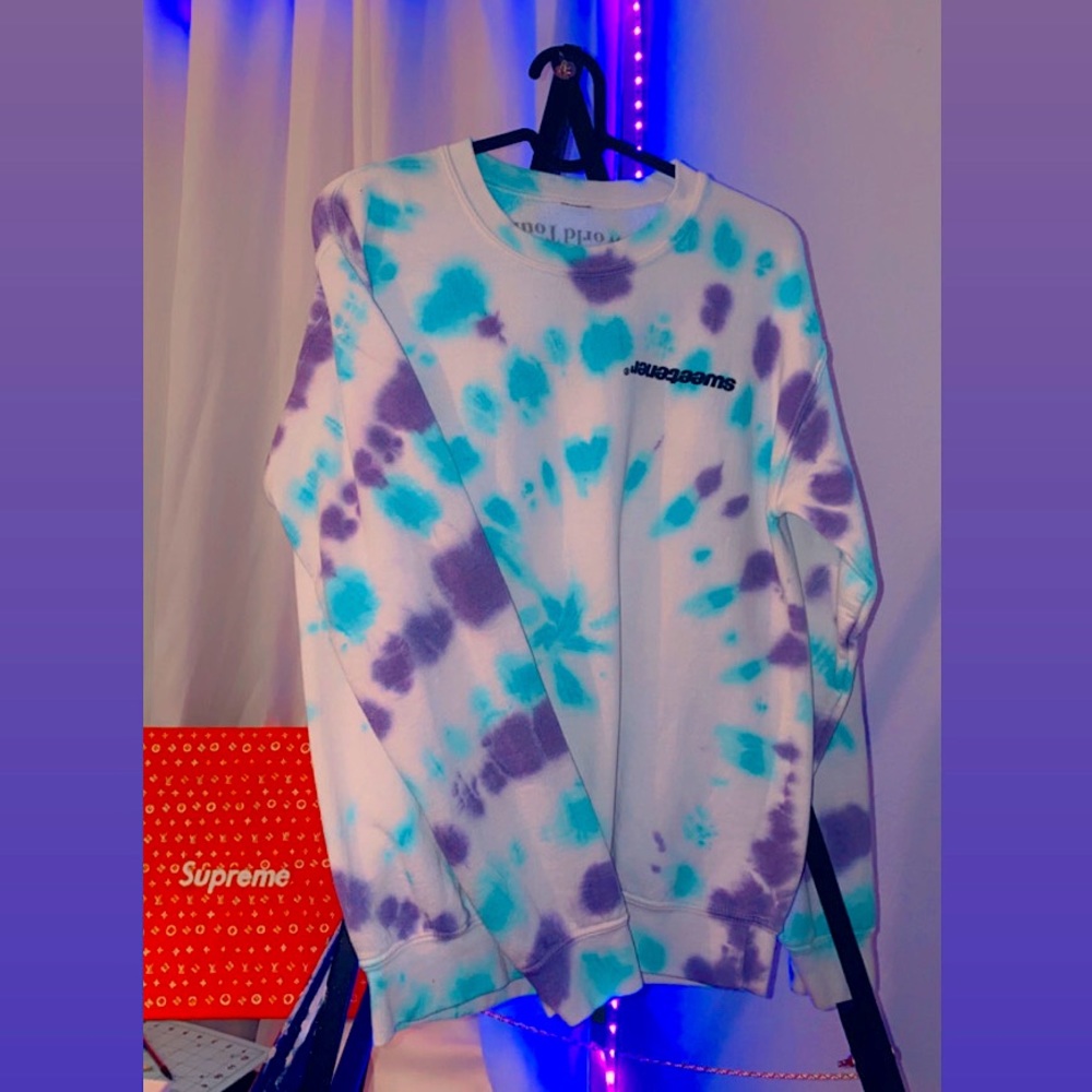 Sweetener sweatshirt